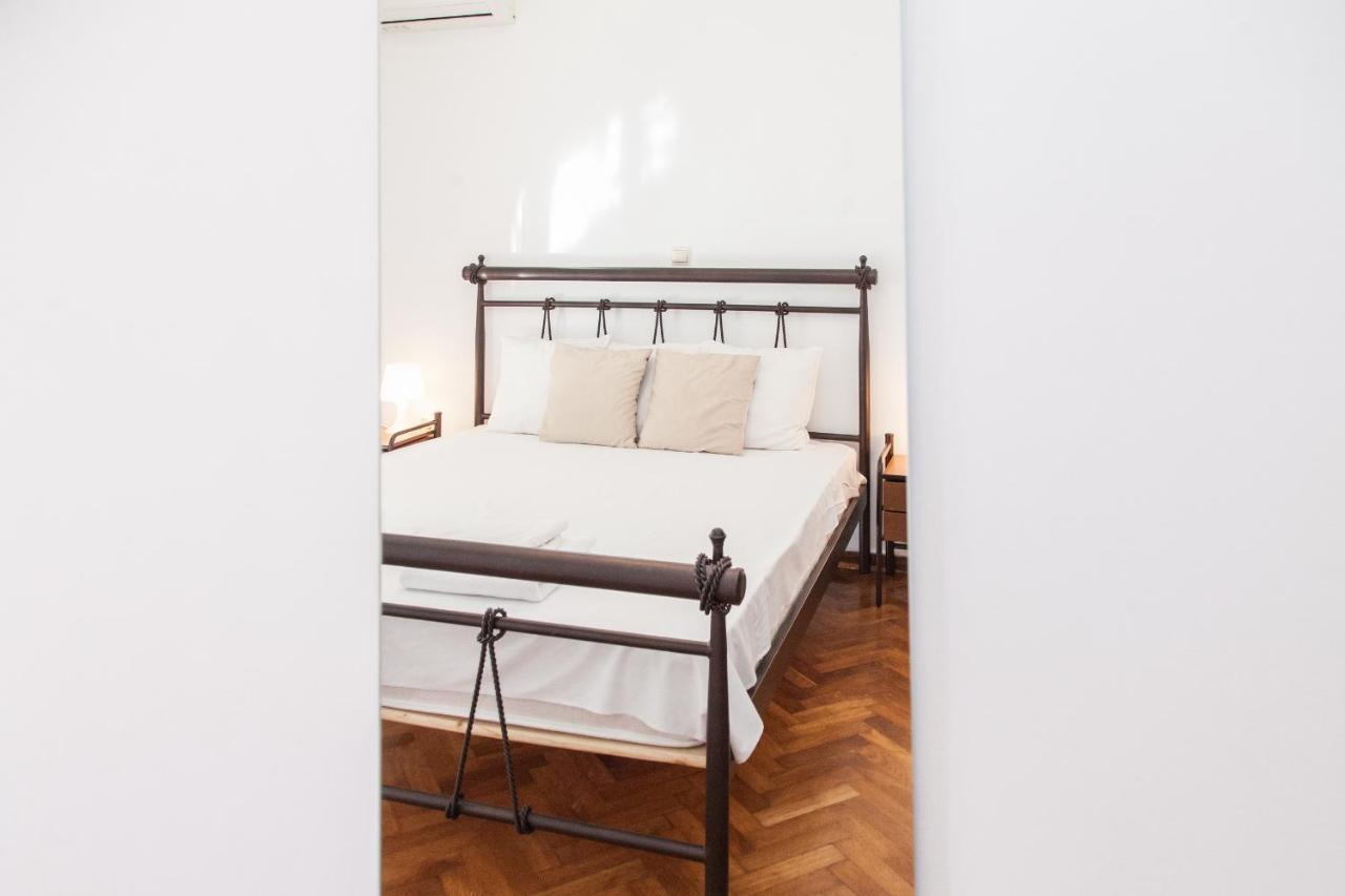 Beautiful New Decorated Apt In Athens Exterior photo